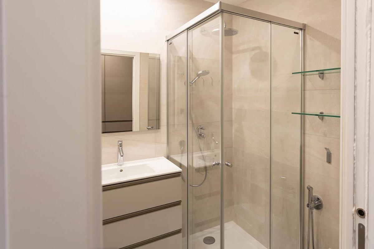 Apartamentos Bajeles Sevilla Urban 外观 照片