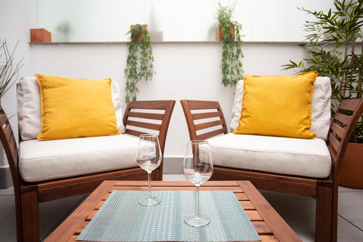 Apartamentos Bajeles Sevilla Urban 外观 照片